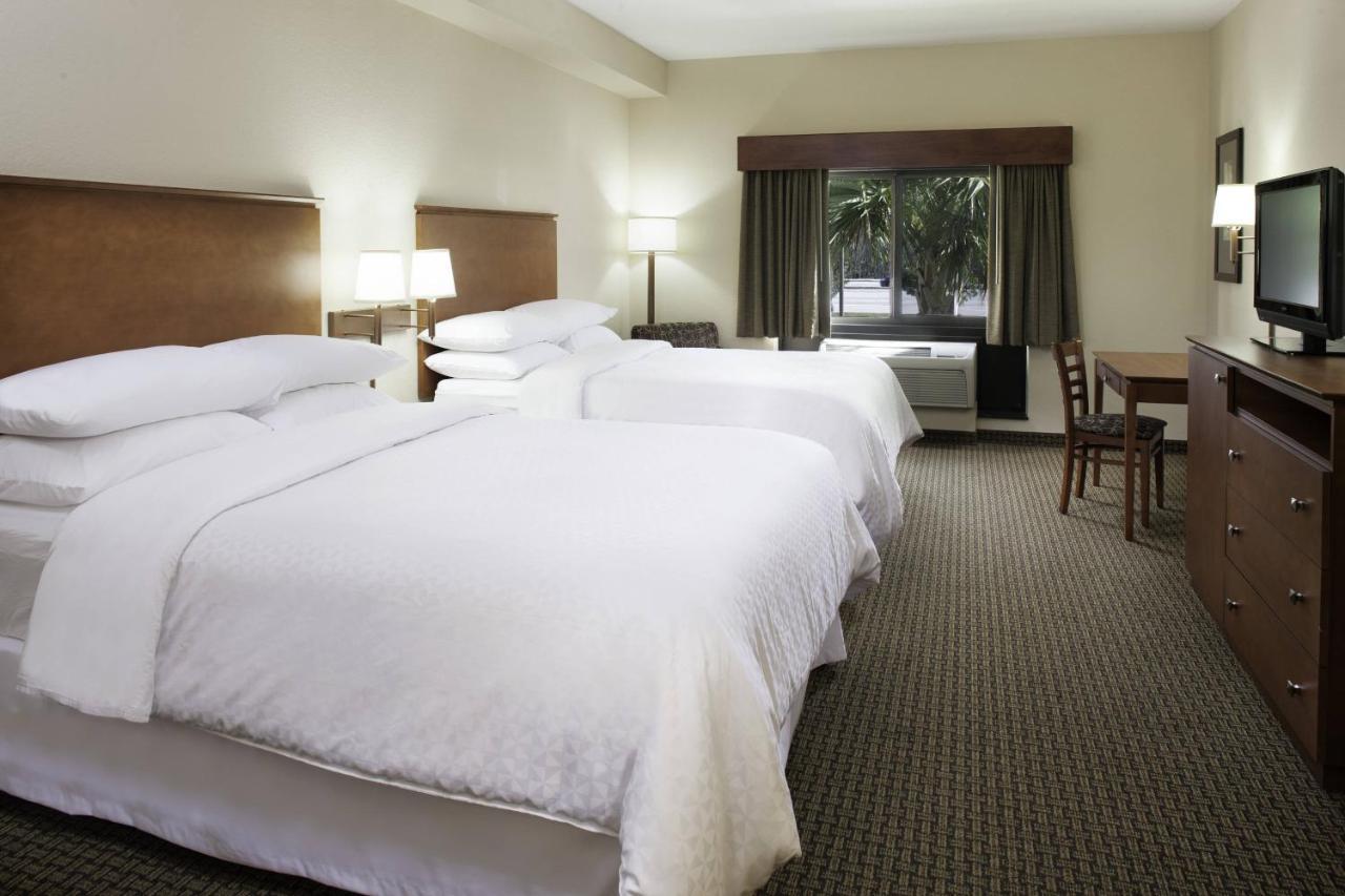 Four Points By Sheraton Fort Myers Airport 외부 사진
